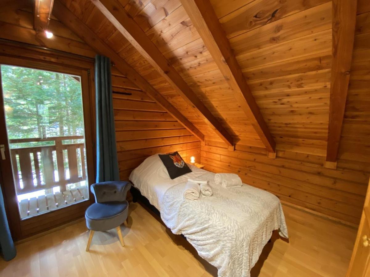 Le Renard Chalet En Bois ラ・ブレス エクステリア 写真