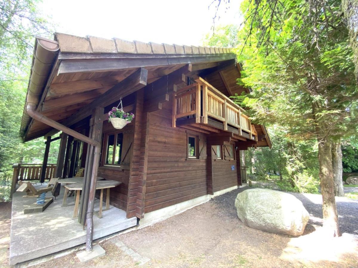 Le Renard Chalet En Bois ラ・ブレス エクステリア 写真